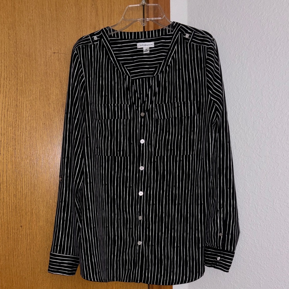 Croft & Barrow Black and White Striped Top